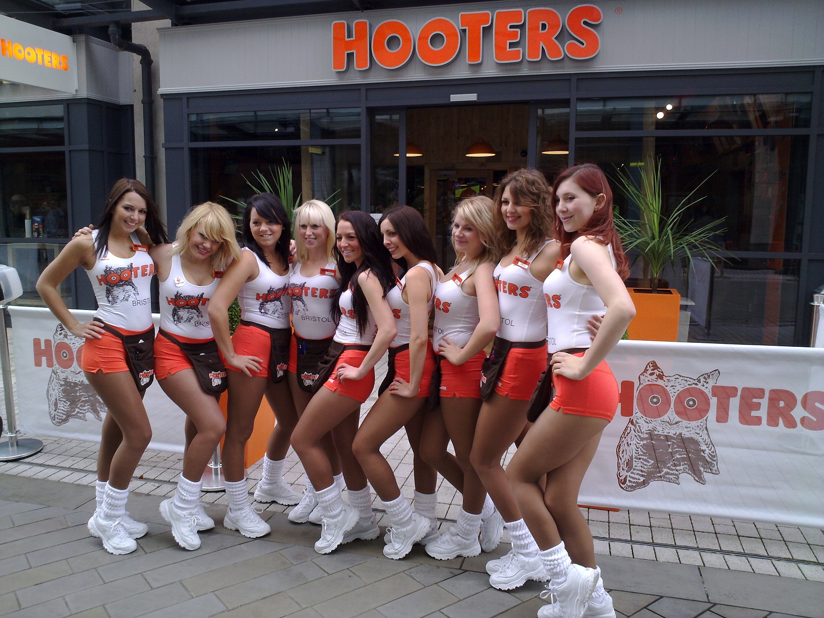 Hooters Bristol restaurant project